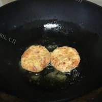 珍馐美味的香煎土豆饼做法图解10)