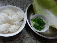 香葱白菜炒饭做法图解1)