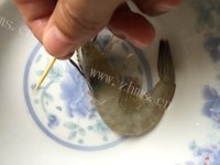 美味的干锅虾做法图解1)