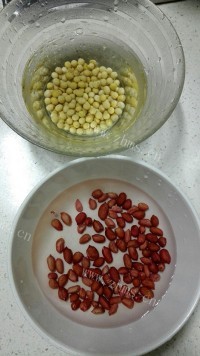 食欲满满的花生豆浆做法图解1)