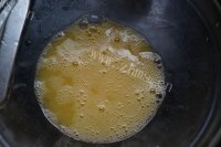 美味的花蛤水蒸蛋做法图解3)