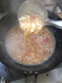 香喷喷的西红柿鸡蛋疙瘩汤做法图解9)