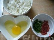 葱香蛋炒饭做法图解1)