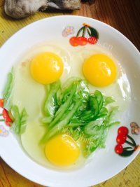美味的粉条炒鸡蛋做法图解5)