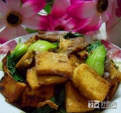 油菜炒豆腐