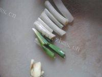 最爱的莲藕排骨汤做法图解5)