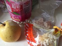 美容银耳莲子羹做法图解1)