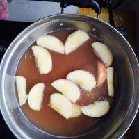 美味红豆薏米苹果汤的做法图解四