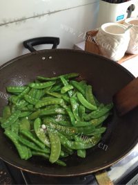 好吃的扁豆炒肉做法图解5)