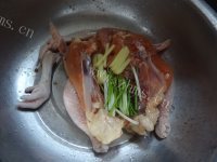 美味的电饭煲焗鸡做法图解5)
