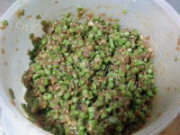 美味的豇豆肉包做法图解6)