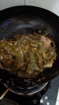 好吃的豆角炖肉做法图解3)