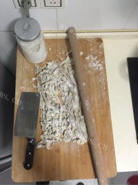 美味的红薯面条做法图解1)
