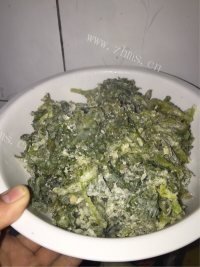 回味无穷的蒸芹菜叶做法图解6)