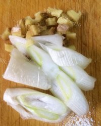 美味的焖面做法图解3)