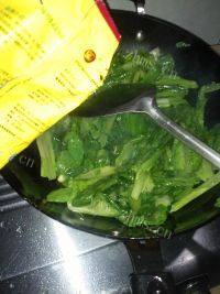 自制蒜蓉油麦菜做法图解5)