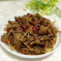 外酥里嫩麻辣牙签肉做法图解12)