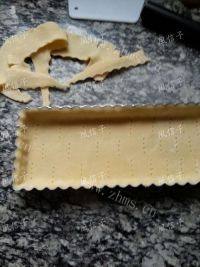 好吃不腻的肉桂苹果派做法图解18)