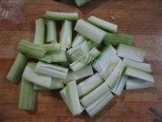 虾皮炒丝瓜做法图解2)