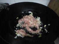 香鲜至极的肉末苦瓜做法图解5)