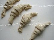 自制迷你羊角包