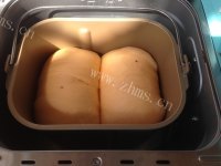 美味的面包机版番茄吐司做法图解14)