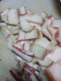 家常菜鸡腿菇炒肉做法图解5)