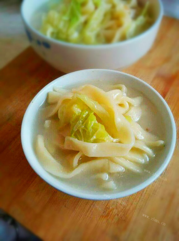 喷香的手擀面