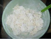 家庭版烫面葱油饼做法图解3)