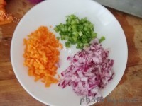 诱人的番茄肉酱意面做法图解3)