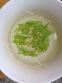 家常菜西芹拌腐竹做法图解3)