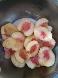 自制黄桃罐头做法图解2)