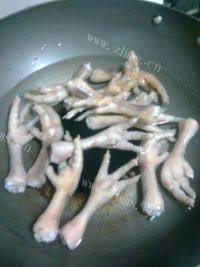 绿色食物之卤鸡爪做法图解6)