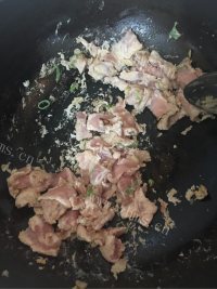 特色菜西兰花炒肉做法图解8)