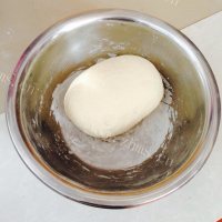 自制韭菜鸡蛋灌饼做法图解7)