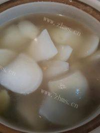 非常滋补的的萝卜排骨汤做法图解7)