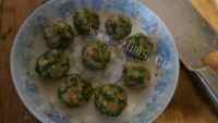 自制清蒸小白菜肉丸做法图解6)