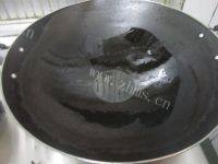 家常菜瘦肉炒丝瓜做法图解4)