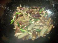 简单的肉末茄子做法图解10)