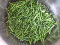 家常菜腌豇豆做法图解8)