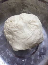 自制牛奶小馒头做法图解5)