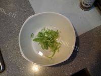 自己做的紫菜馄饨做法图解4)
