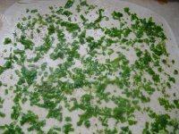 简单健康的葱油饼做法图解3)