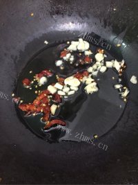家常菜清炒豆角做法图解4)