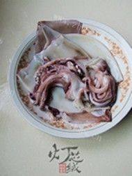 美味的辣烤鱿鱼做法图解1)