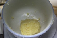 香飘十里的椰蓉花形面包做法图解18)