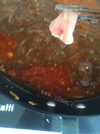 特色美食水煮肉片做法图解11)