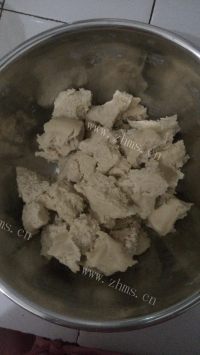 喷香的肉沫包子做法图解2)