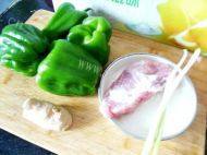 家常菜肉片炒青椒做法图解1)