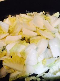 家常菜清炒大白菜做法图解3)